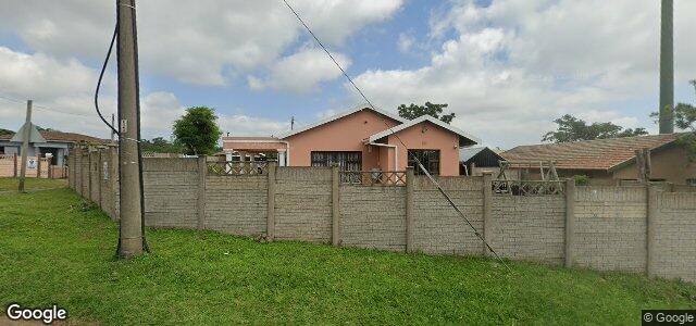 Photo of 15 Arundel Road in Winnipeg, Manitoba