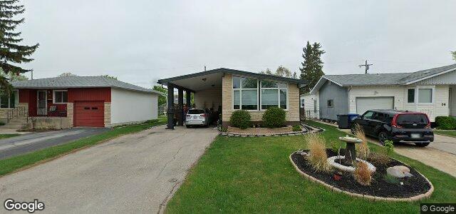 Photo of 15 Jogues Road in Winnipeg, Manitoba