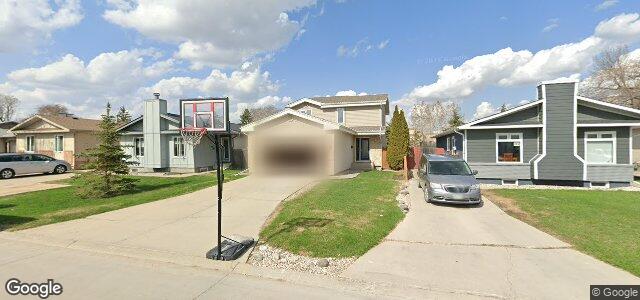 Photo of 239 Penfold Crescent in Winnipeg, Manitoba