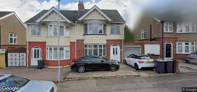 Photo of 28 Arundel Road in Winnipeg, Manitoba