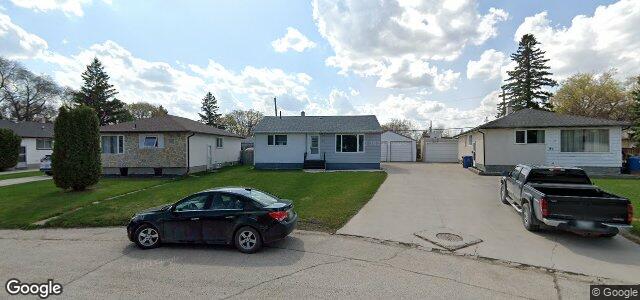 29 Frontenac Bay ਦੀ ਫੋਟੋ, ਵਿਨੀਪਿਗ, ਮੈਨੀਟੋਬਾ