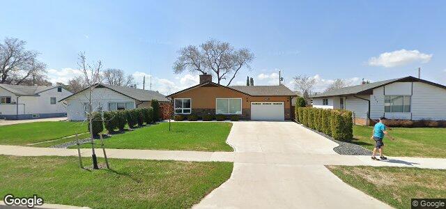 331 Drake Boulevard ਦੀ ਫੋਟੋ, ਵਿਨੀਪਿਗ, ਮੈਨੀਟੋਬਾ