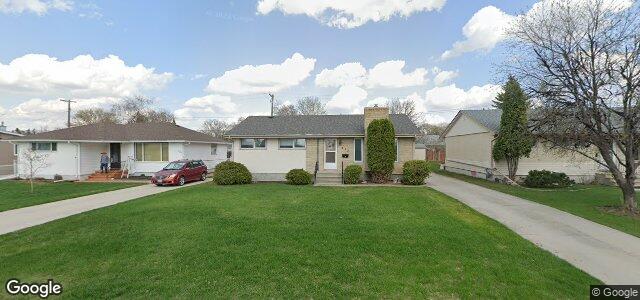 332 Dussault Avenue（加拿大曼尼托巴省溫尼伯市）房屋照片