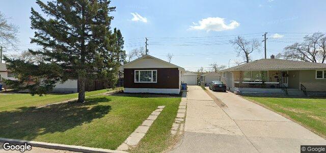 Larawan ng 51 Crestwood Crescent sa Winnipeg, Manitoba