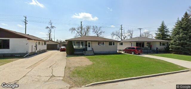 Larawan ng 59 Crestwood Crescent sa Winnipeg, Manitoba