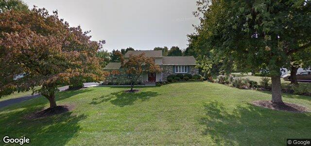 Photo of 75 Heather Road in Winnipeg, Manitoba