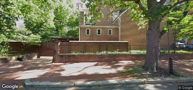 Larawan ng 211 Walnut Street sa Winnipeg, Manitoba