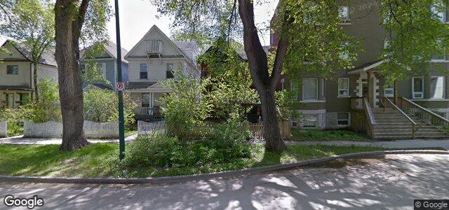 Larawan ng 50 Fawcett Avenue sa Winnipeg, Manitoba