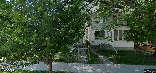 501 Camden Place（加拿大曼尼托巴省溫尼伯市）房屋照片