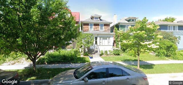 502 Camden Place（加拿大曼尼托巴省溫尼伯市）房屋照片