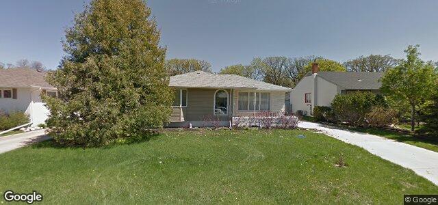 Photo of 201 Harris Boulevard in Winnipeg, Manitoba