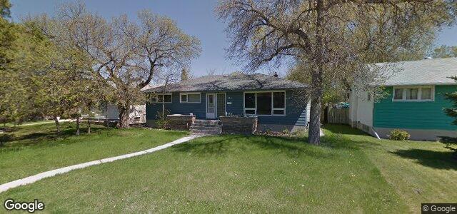 Photo of 207 Harris Boulevard in Winnipeg, Manitoba