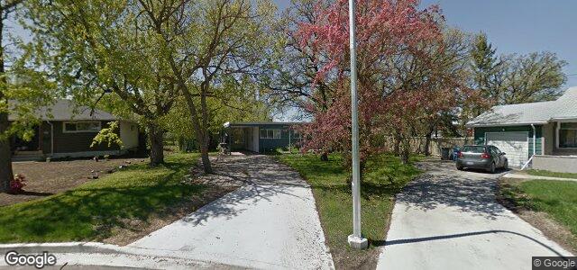 Photo of 42 Armour Crescent in Winnipeg, Manitoba