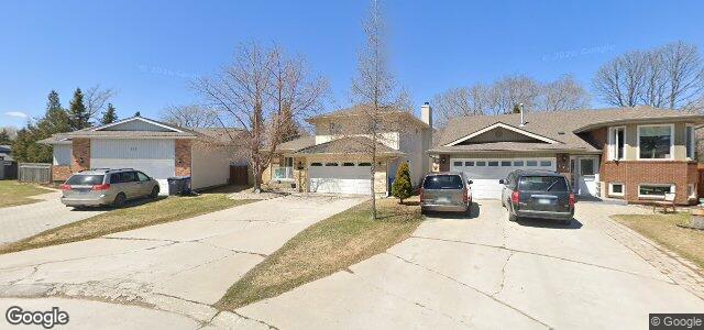 Photo of 123 Beechtree Crescent in Winnipeg, Manitoba