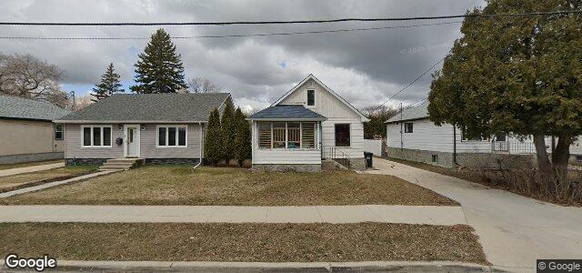 Larawan ng 79 Sadler Avenue sa Winnipeg, Manitoba