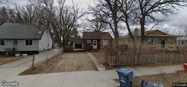Photo of 82 Sadler Avenue in Winnipeg, Manitoba